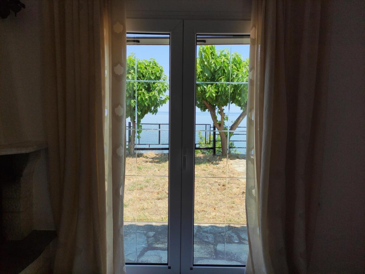 Villa White Clam Vintage House With Sea View & Garden Makrygialos Exterior foto